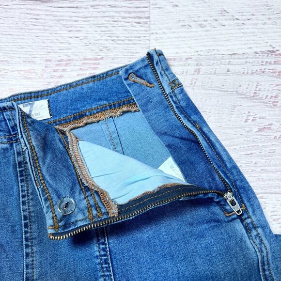 We The Free Know Me Better Flare Jeans SIZE 27 Blue Stretch Denim Side Zip Wide - Picture 7 of 14